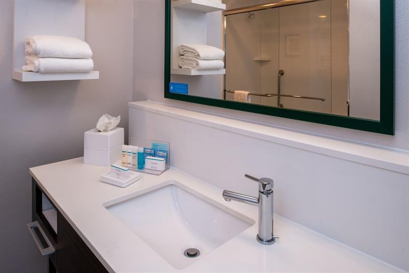 Hampton Inn & Suites Winston-Salem Downtown Zewnętrze zdjęcie