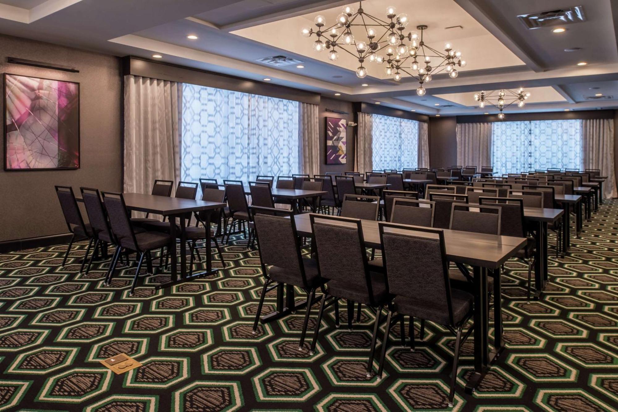 Hampton Inn & Suites Winston-Salem Downtown Zewnętrze zdjęcie